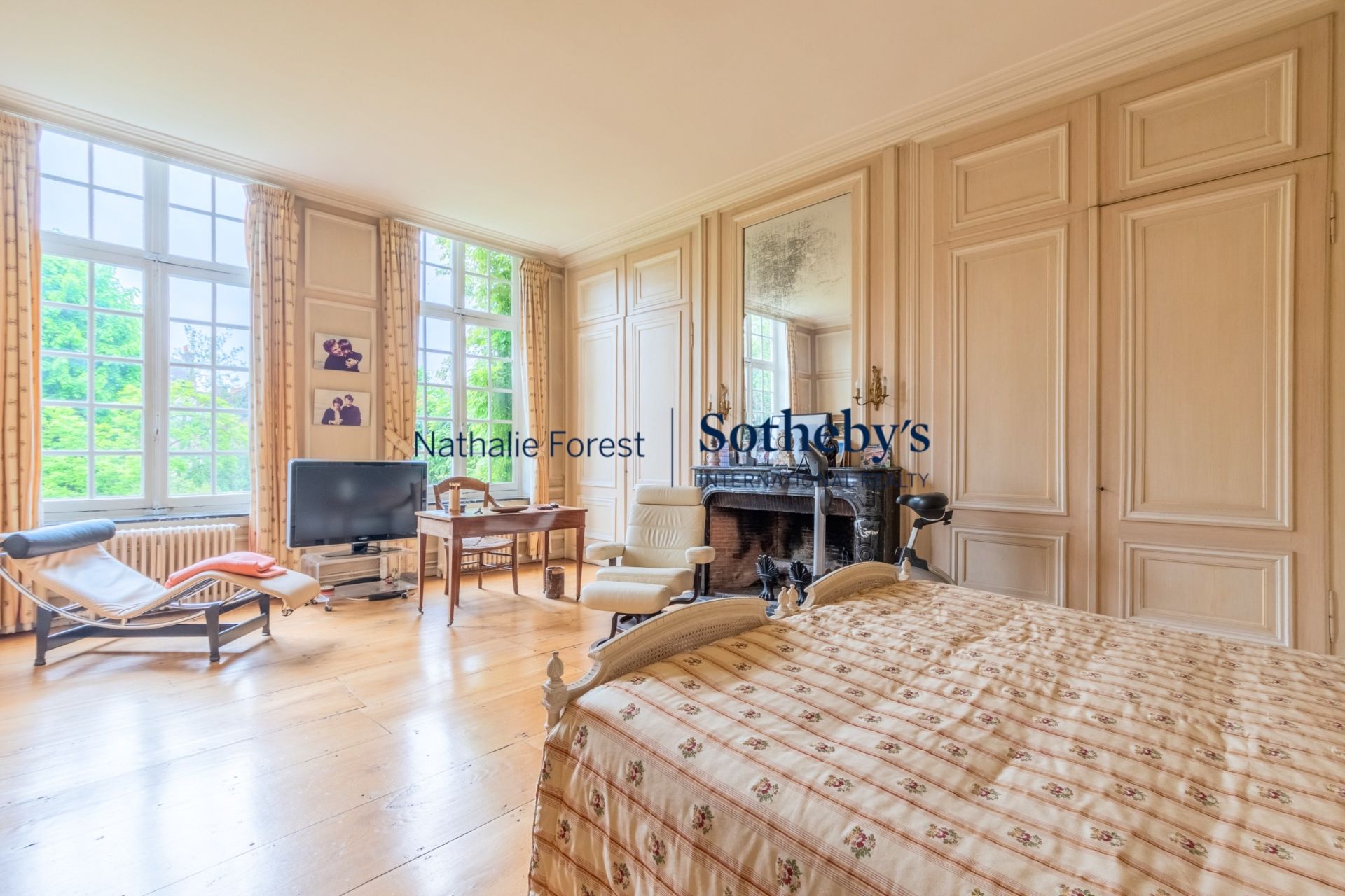 luxury house 16 Rooms for sale on LILLE (59000)