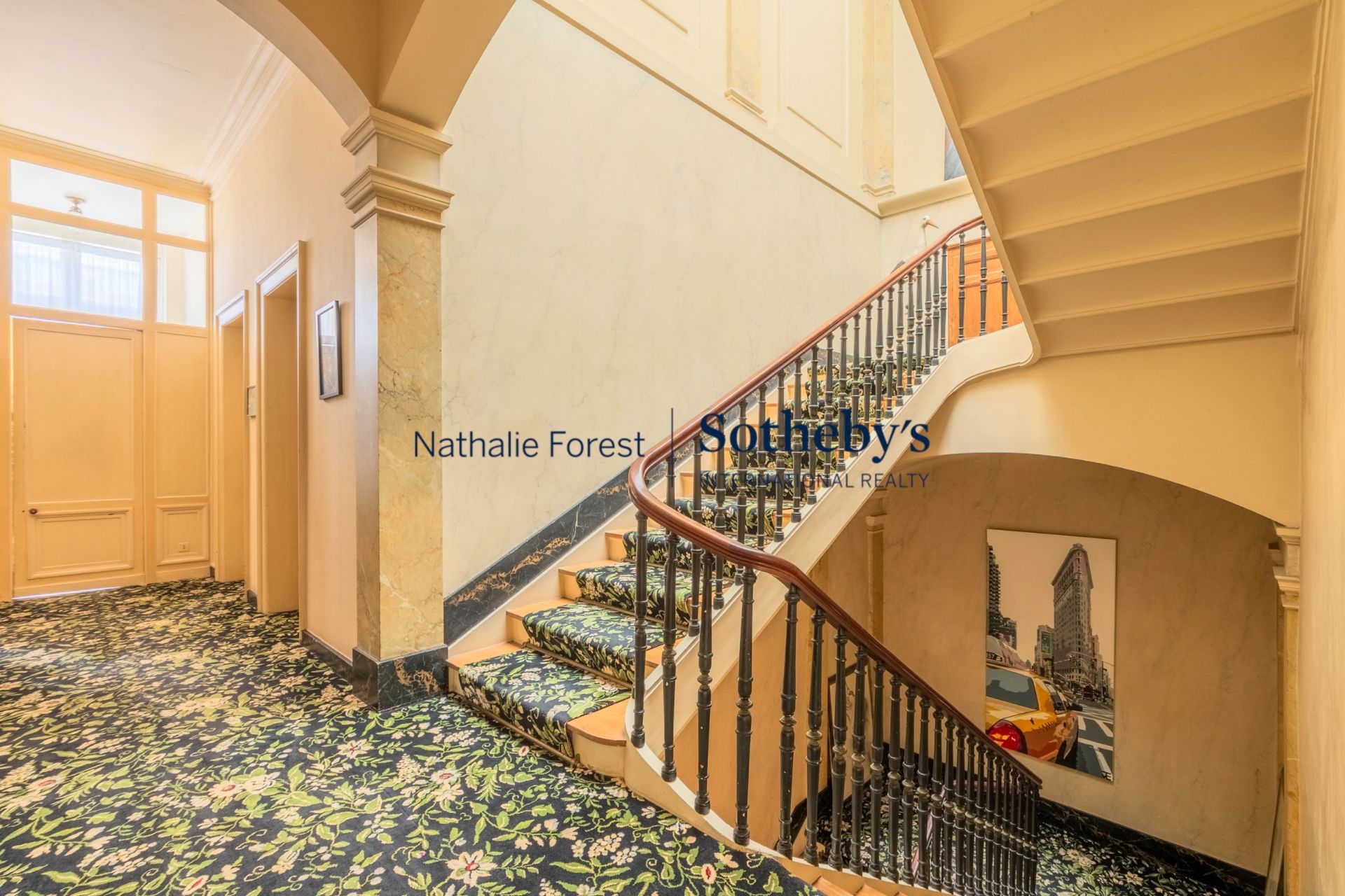 luxury house 16 Rooms for sale on LILLE (59000)