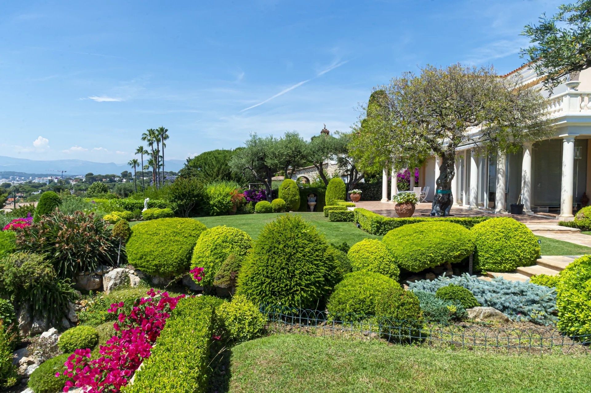 villa de luxe 12 Pièces en vente sur CAP D ANTIBES (06160)