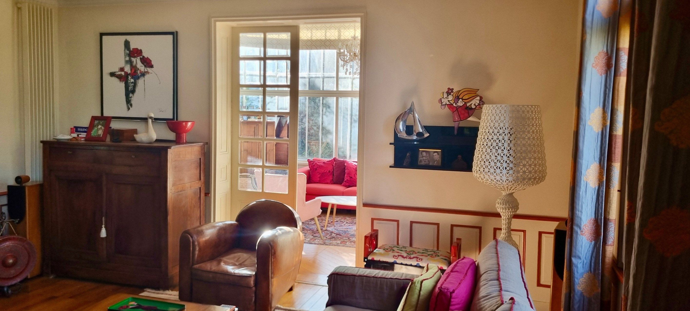 luxury house 6 Rooms for sale on ST AVERTIN (37550)