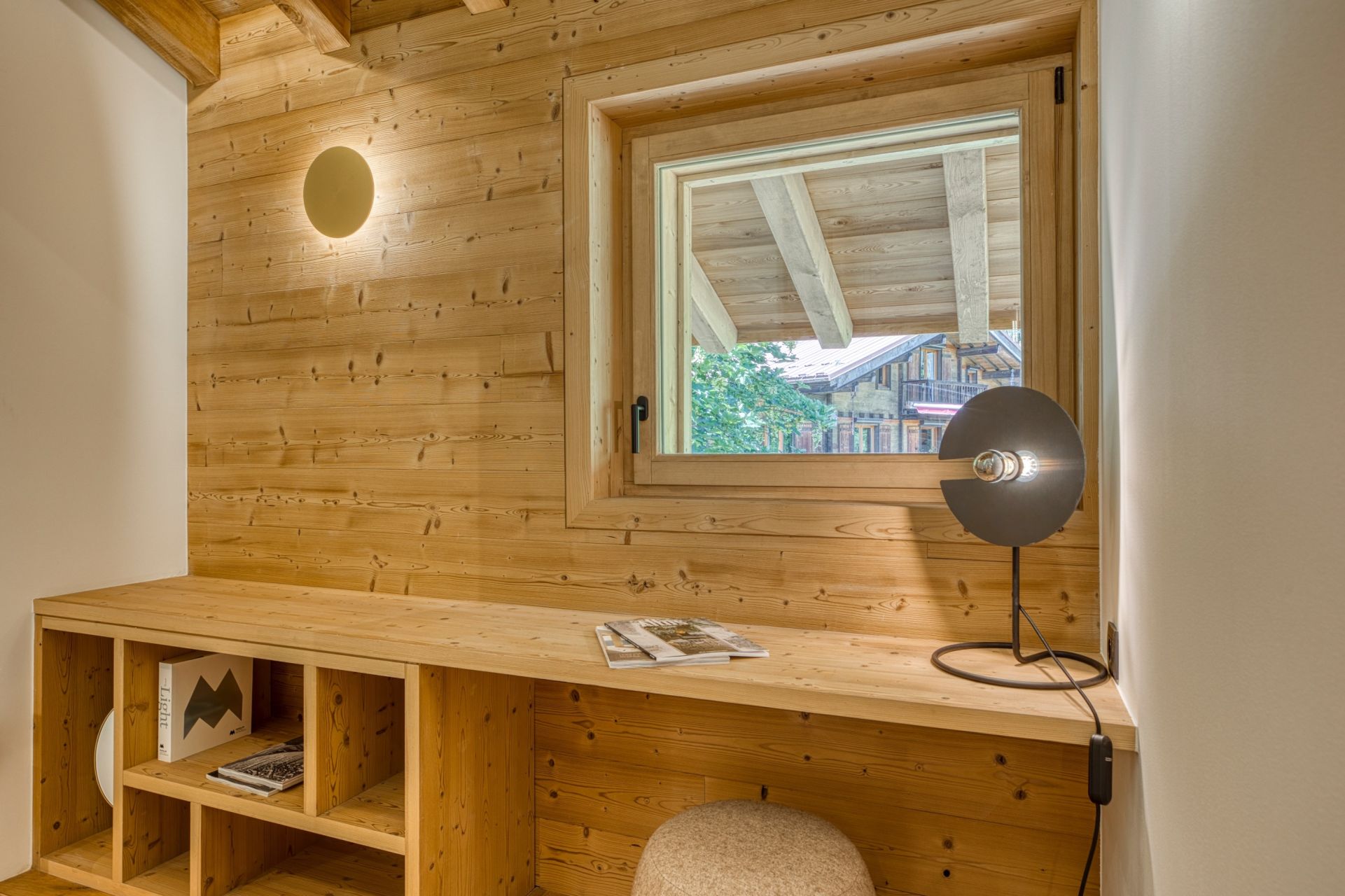 luxury chalet 5 Rooms for sale on LE GRAND BORNAND (74450)