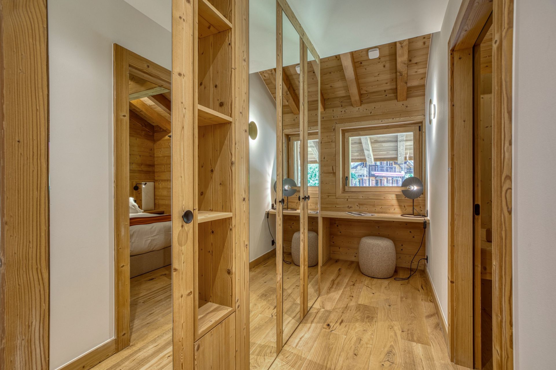luxury chalet 5 Rooms for sale on LE GRAND BORNAND (74450)