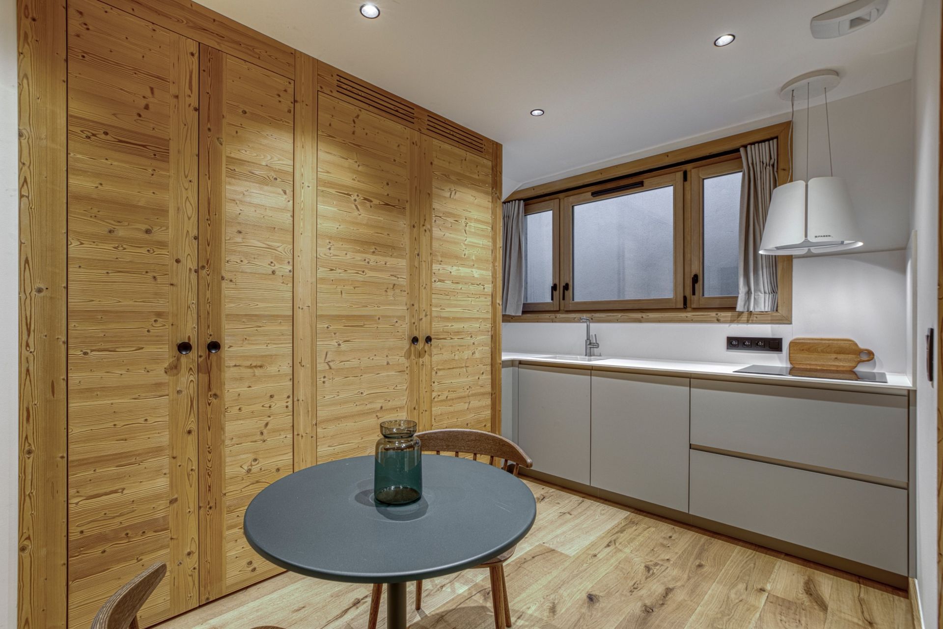 luxury chalet 5 Rooms for sale on LE GRAND BORNAND (74450)