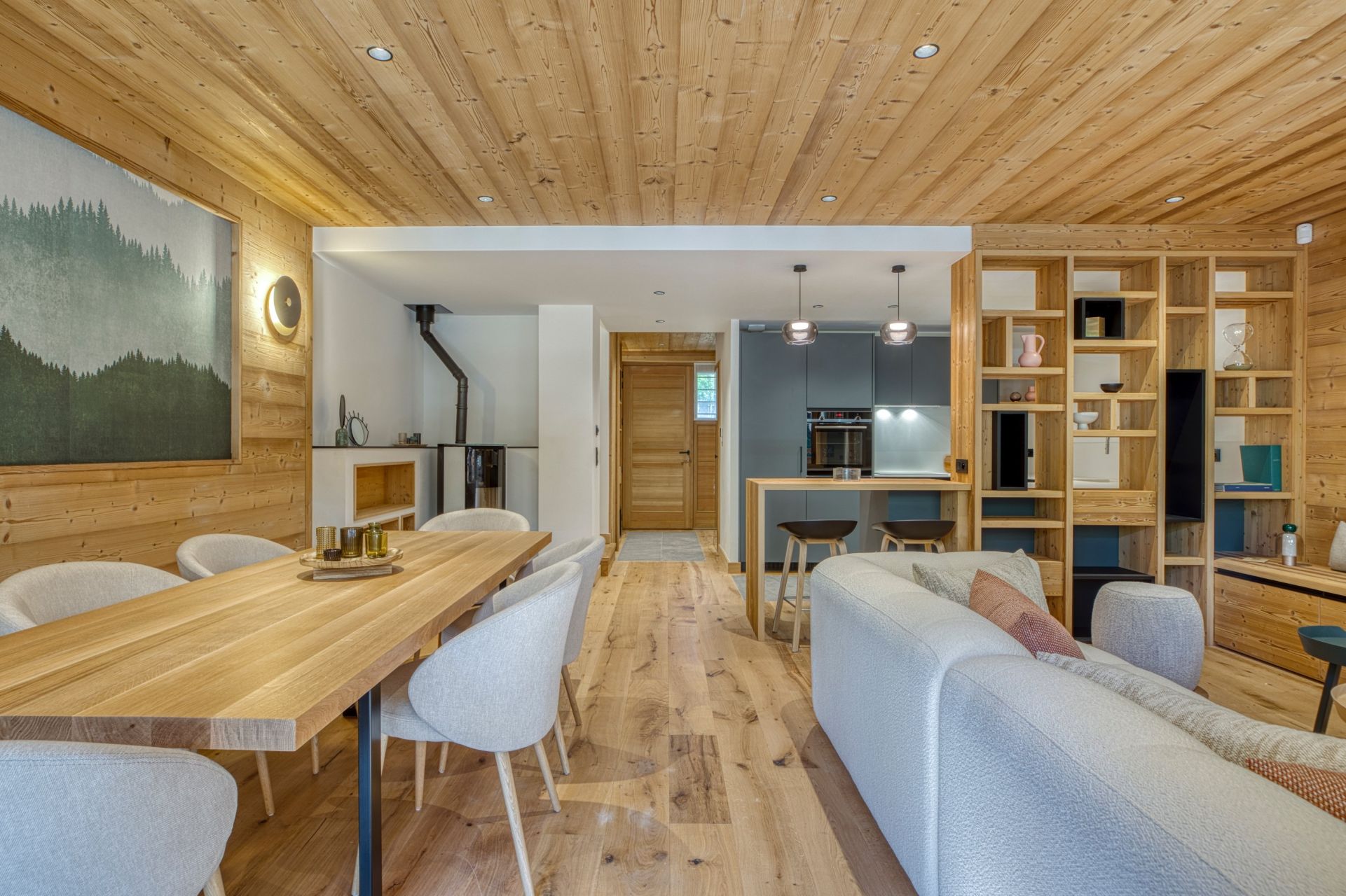 luxury chalet 5 Rooms for sale on LE GRAND BORNAND (74450)