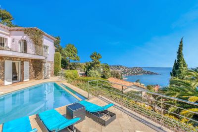 Vente Villa de luxe Théoule-sur-Mer 6 Pièces 231 m²
