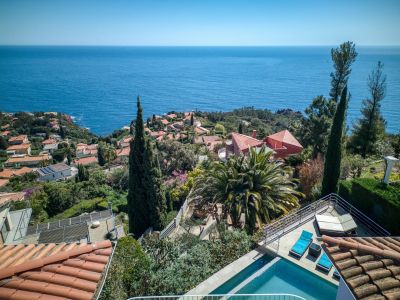 Sale Luxury villa Théoule-sur-Mer 6&nbsp;Rooms 231&nbsp;m²