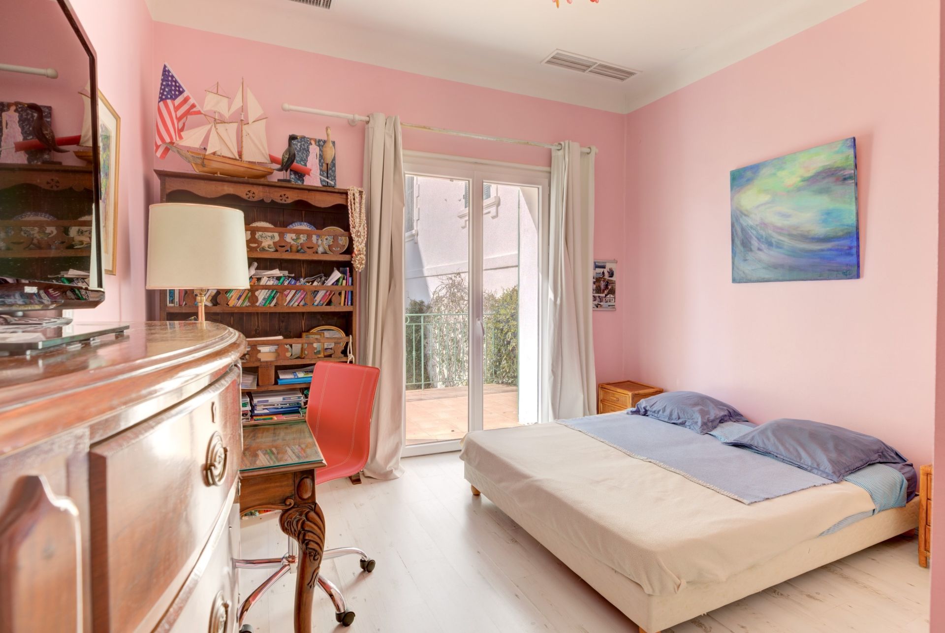 townhouse 6 Rooms for sale on CANNES (06400)