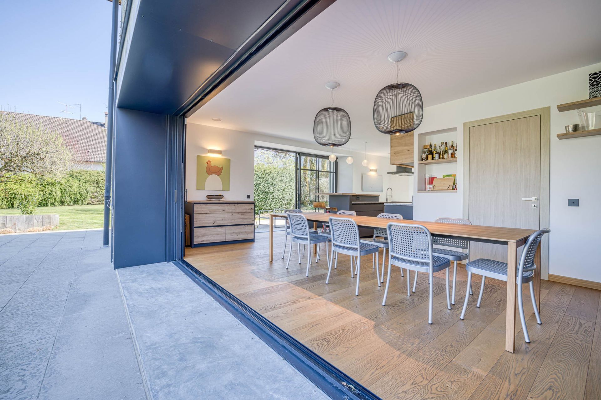 luxury house 8 Rooms for sale on ST JORIOZ (74410)