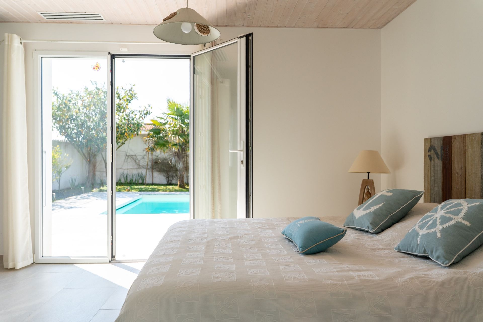 luxury house 7 Rooms for sale on ST PIERRE D OLERON (17310)