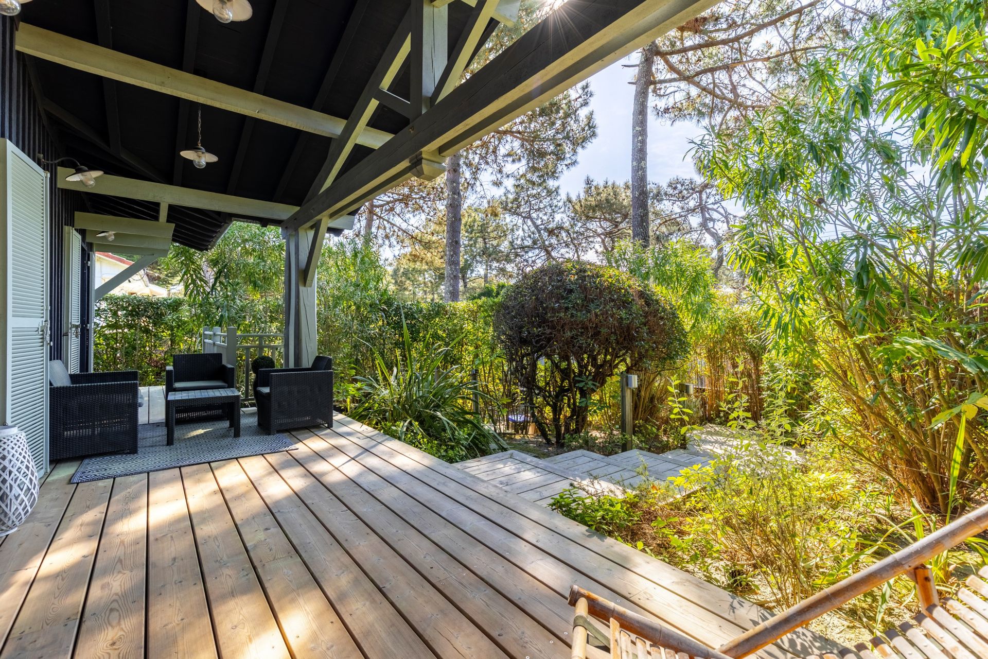 luxury house 7 Rooms for sale on CAP FERRET (33970)