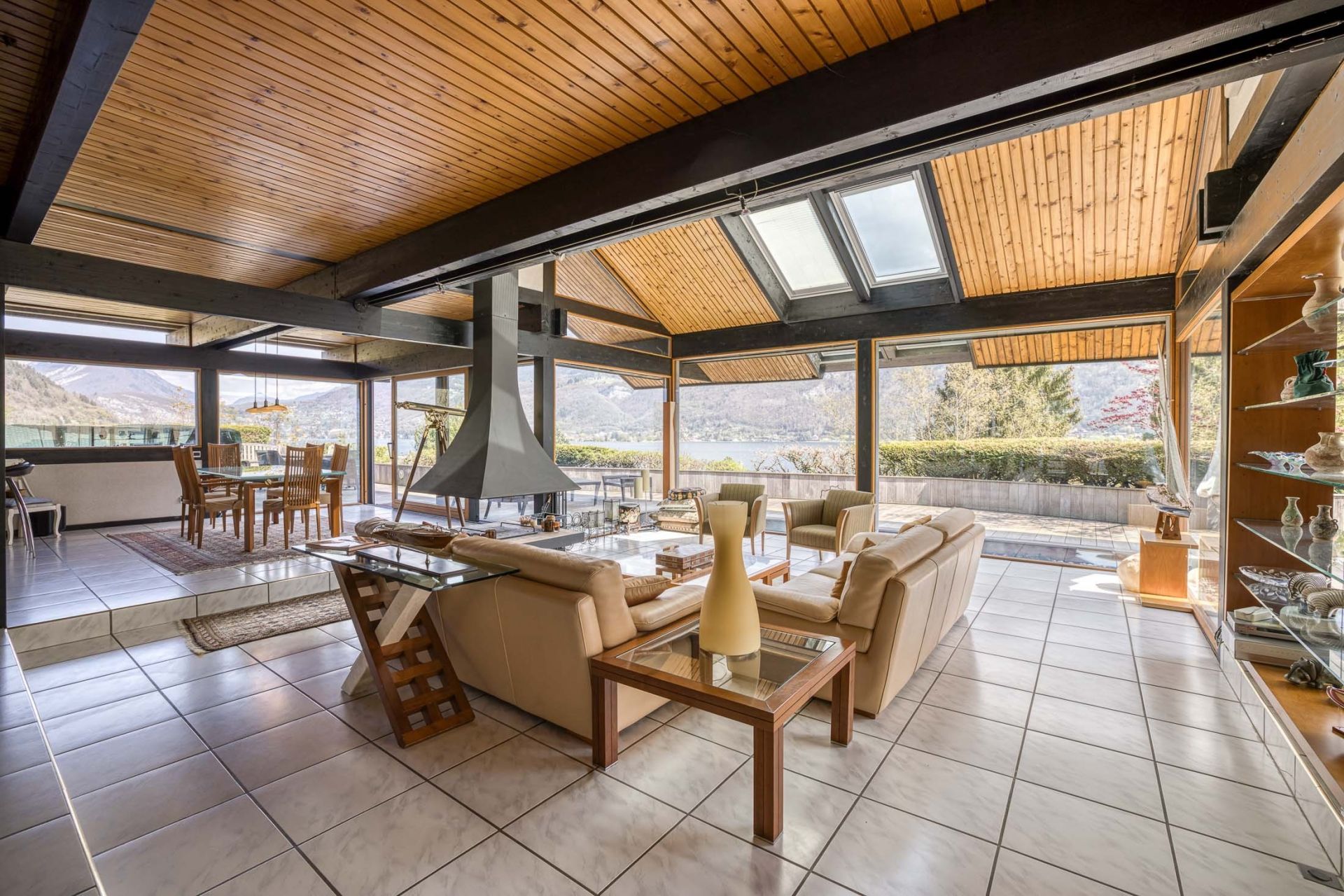 maison de luxe 9 Pièces en vente sur DOUSSARD (74210)