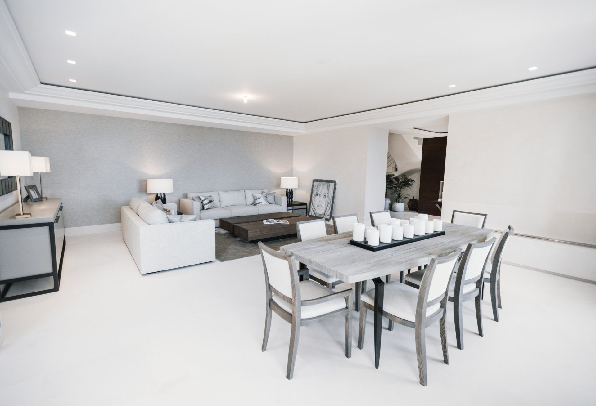 luxury duplex 5 Rooms for sale on Cannes (06400)