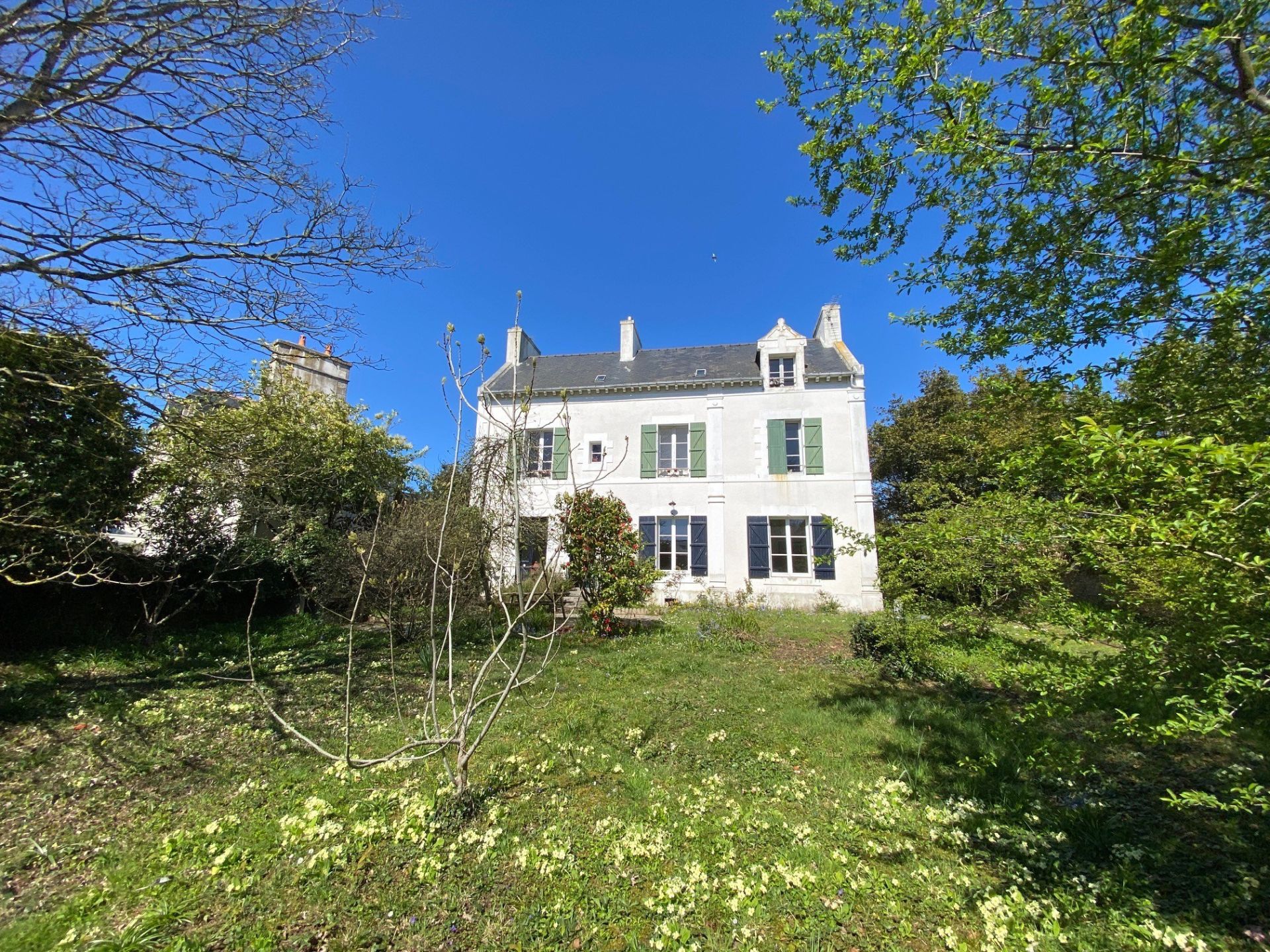 luxury house 8 Rooms for sale on DINARD (35800)