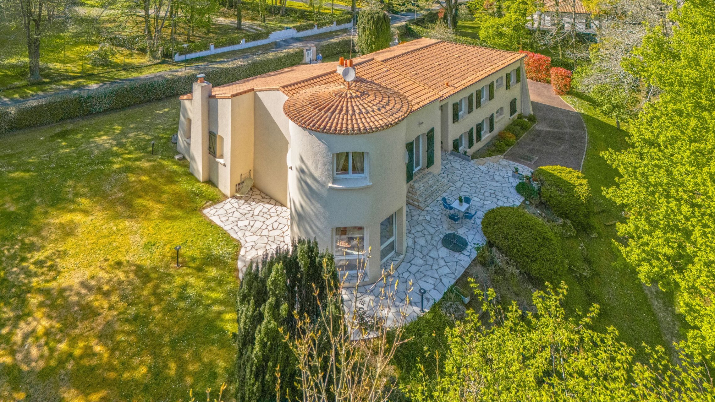 maison de luxe 8 Pièces en vente sur ST SEBASTIEN SUR LOIRE (44230)