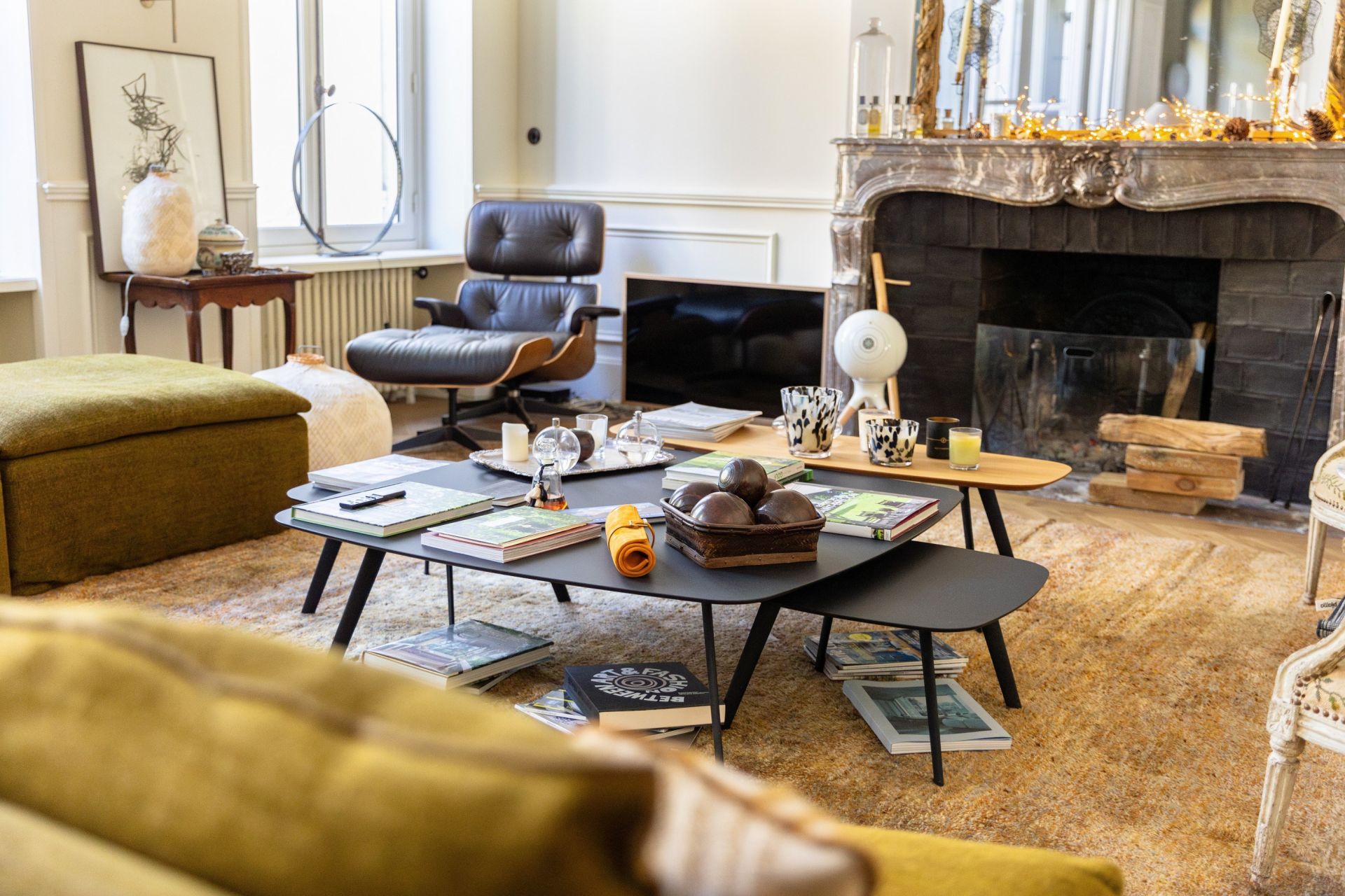 luxury apartment 6 Rooms for sale on BORDEAUX (33000)