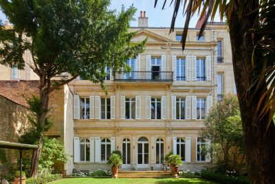 Sale Luxury apartment Bordeaux 6 Rooms 260 m²