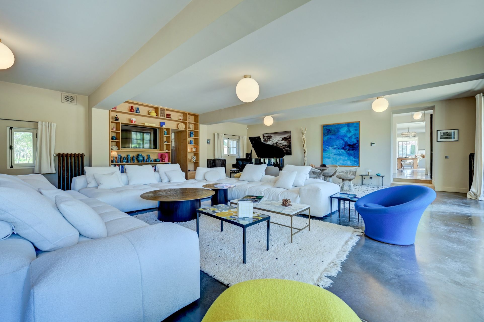 mas 13 Rooms for seasonal rent on ST REMY DE PROVENCE (13210)