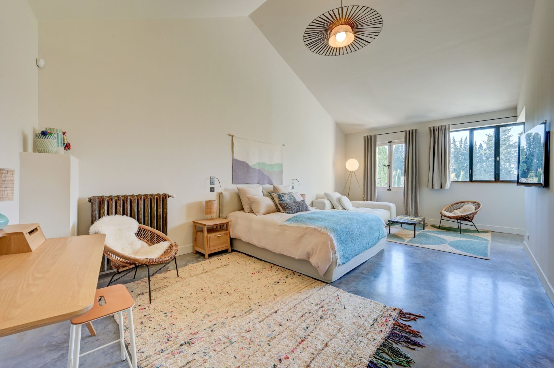 mas 13 Rooms for seasonal rent on ST REMY DE PROVENCE (13210)