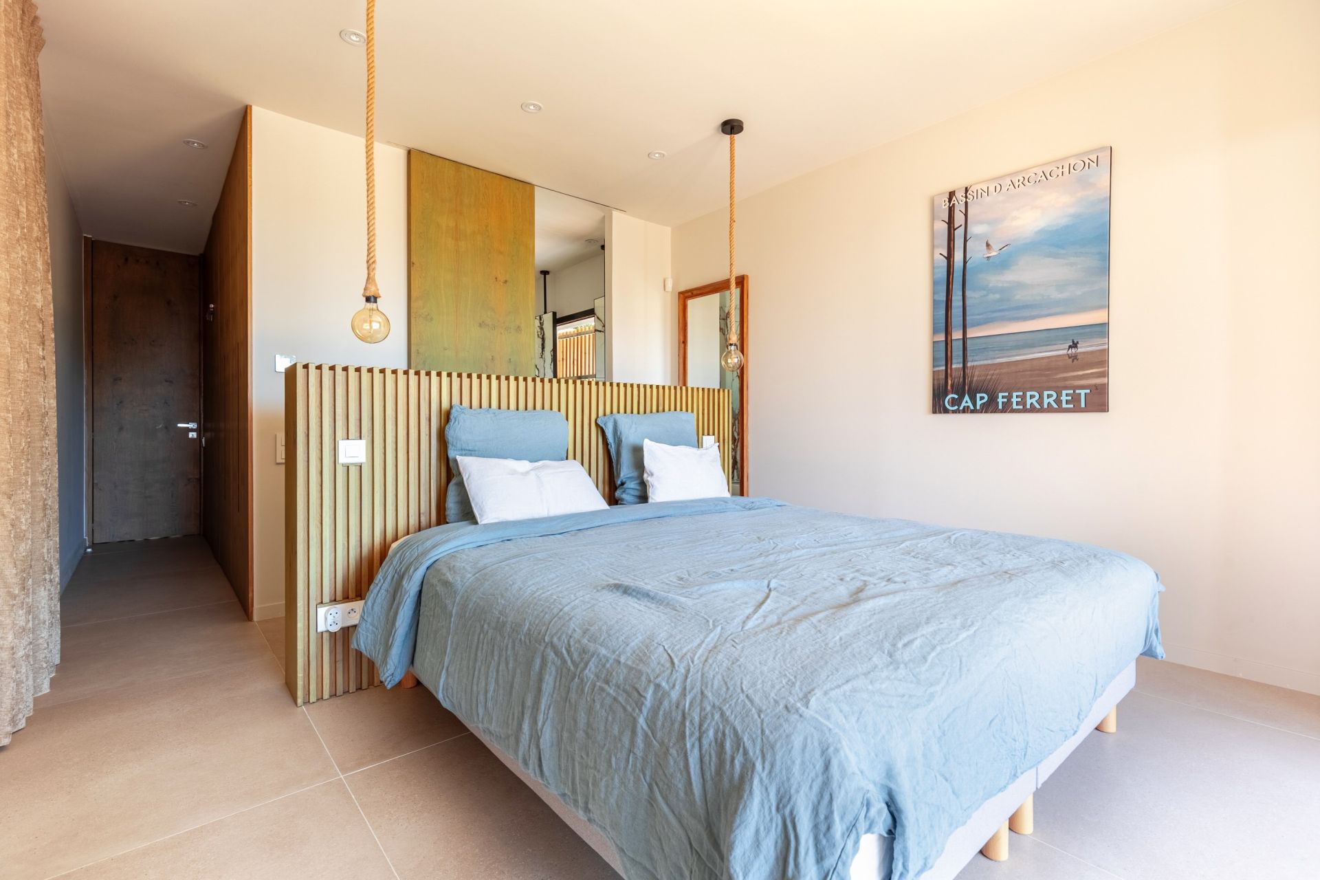 luxury house 6 Rooms for sale on PYLA SUR MER (33115)