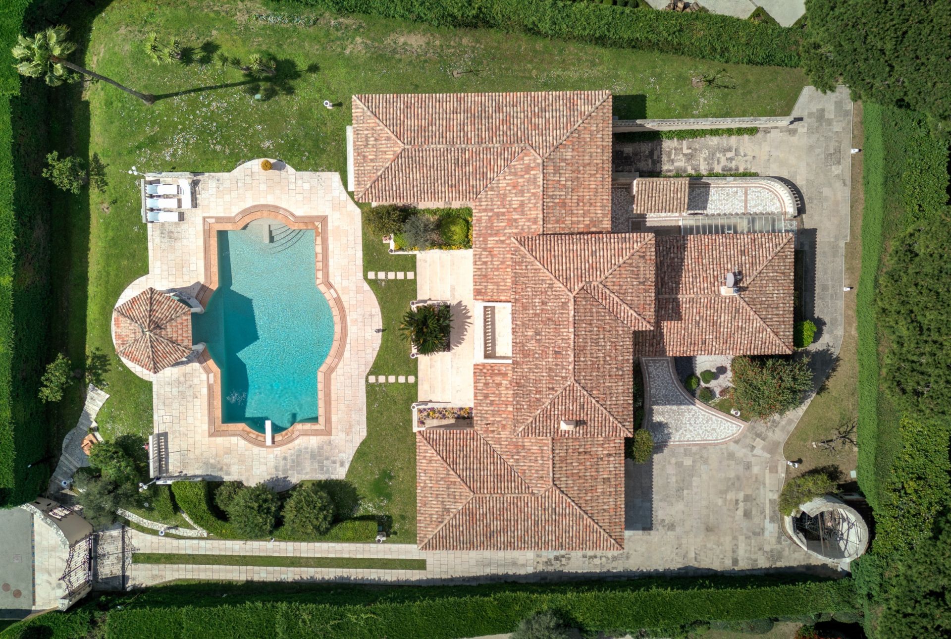 villa de luxe 7 Pièces en vente sur CAP D ANTIBES (06160)