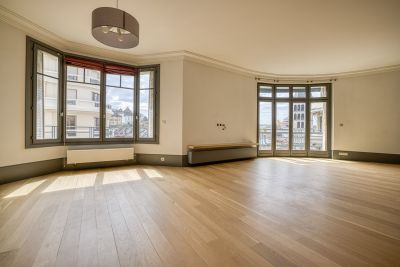 Sale Luxury apartment Annecy 4 Rooms 132 m²