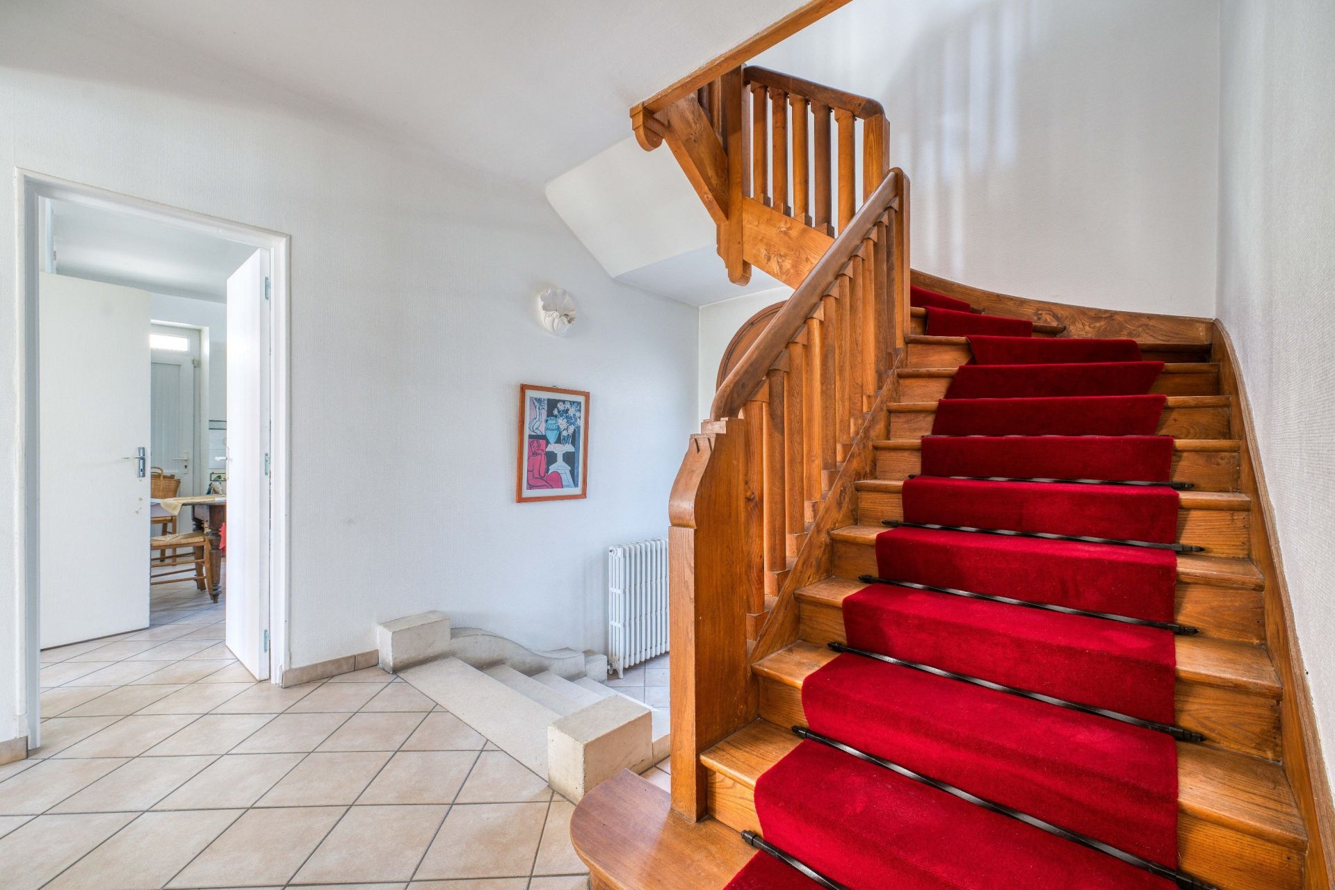 luxury house 8 Rooms for sale on ROYAN (17200)