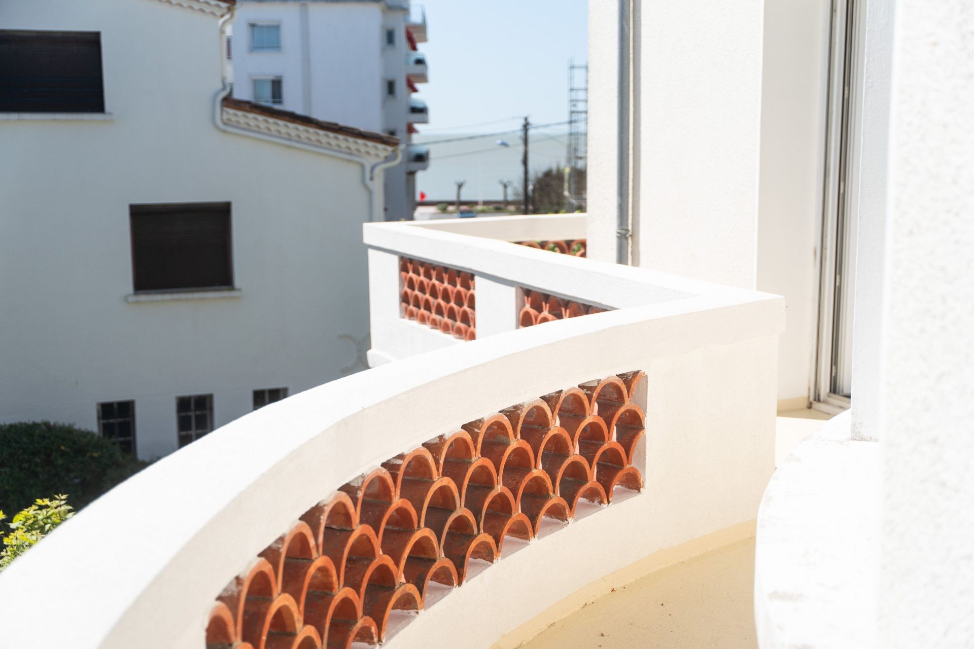 luxury house 8 Rooms for sale on ROYAN (17200)