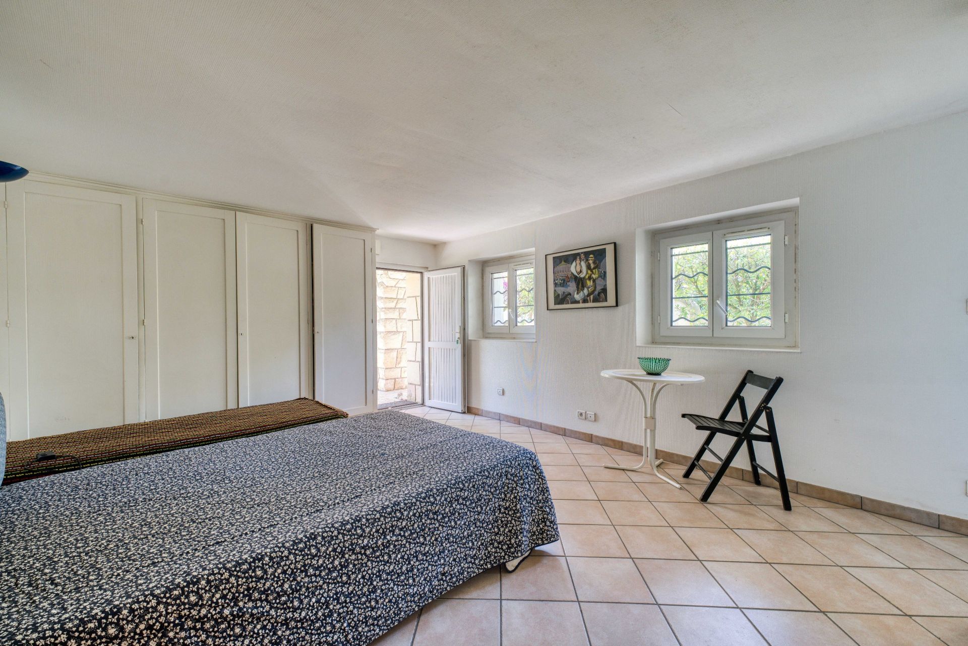 luxury house 8 Rooms for sale on ROYAN (17200)