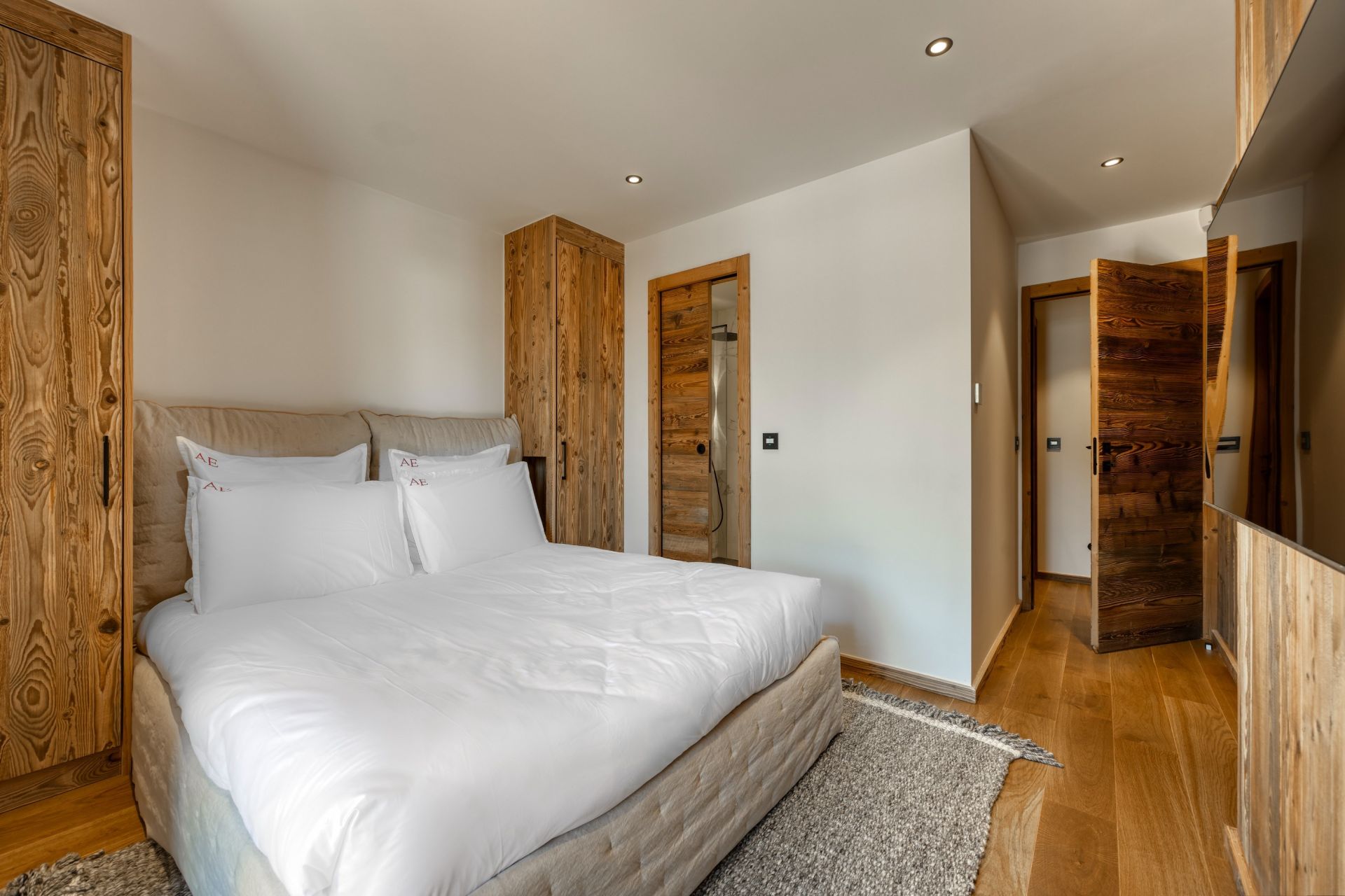 luxury chalet 6 Rooms for seasonal rent on MEGEVE (74120)