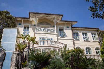 Sale Mansion Roquebrune-Cap-Martin 7 Rooms 360 m²