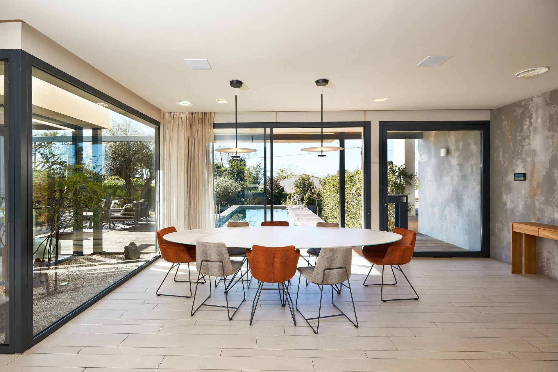 luxury house 8 Rooms for sale on SETE (34200)