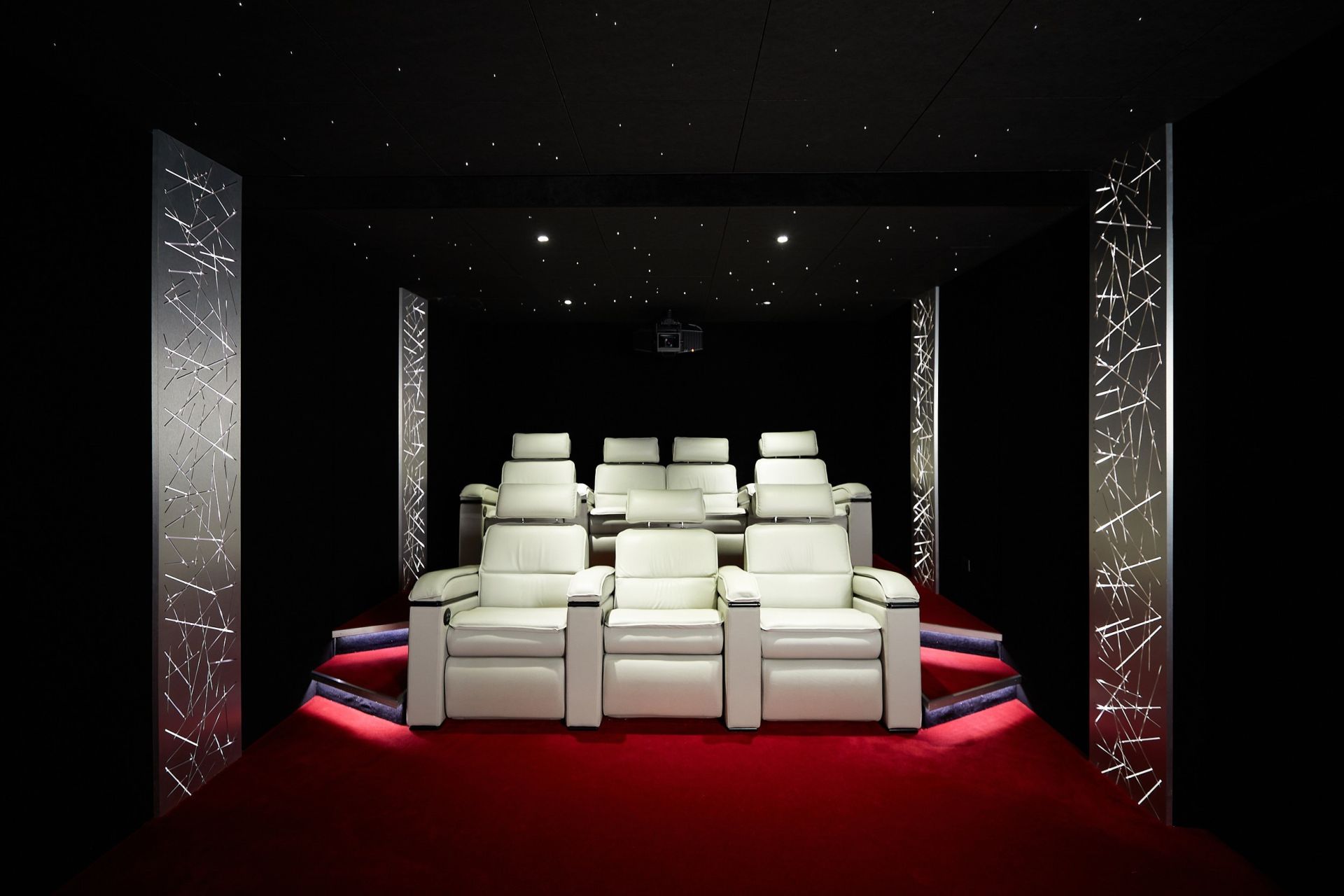 luxury house 8 Rooms for sale on SETE (34200)