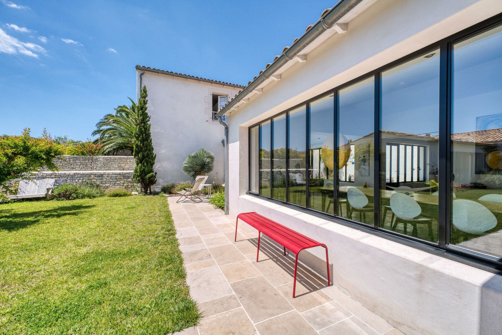 luxury house 7 Rooms for sale on STE MARIE DE RE (17740)