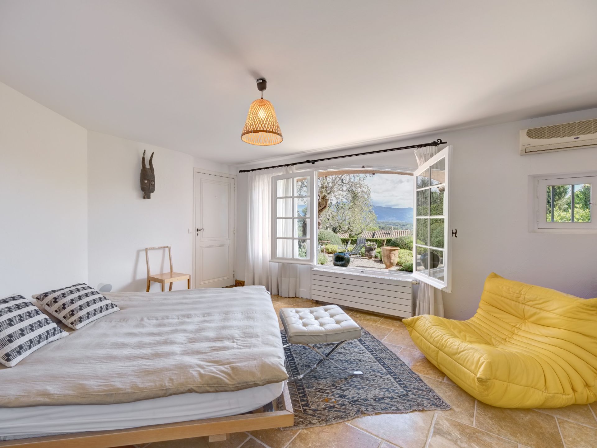 villa de luxe 6 Pièces en vente sur MOUANS SARTOUX (06370)