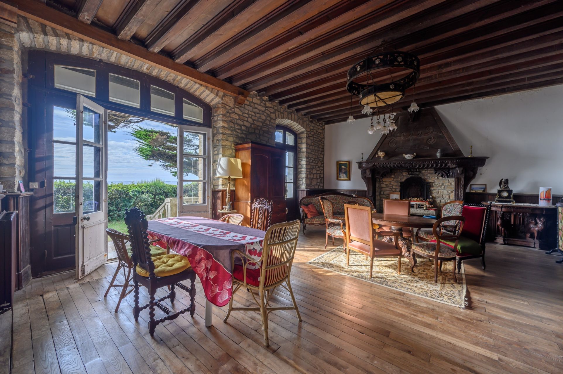 luxury house 12 Rooms for sale on CARNAC (56340)