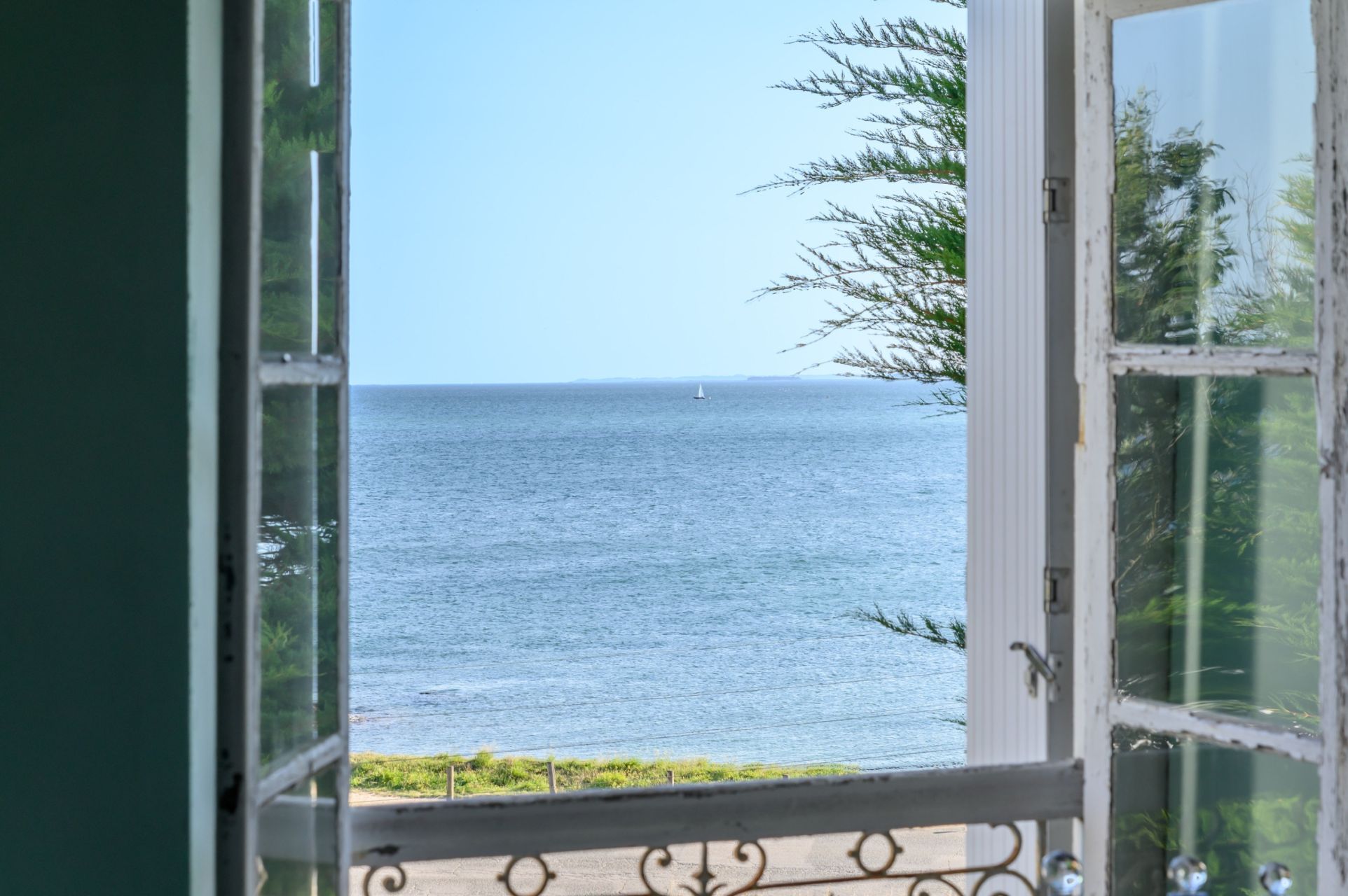 luxury house 12 Rooms for sale on CARNAC (56340)