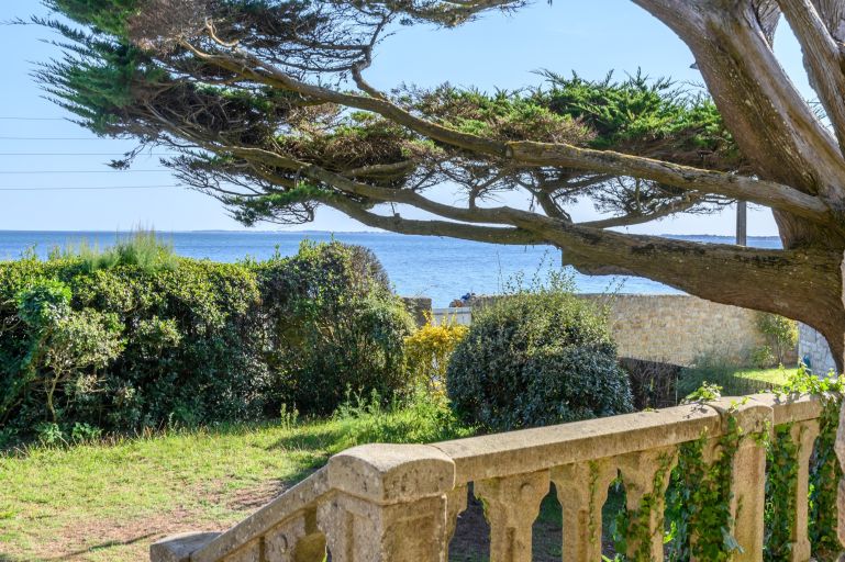 luxury house 12 Rooms for sale on CARNAC (56340)