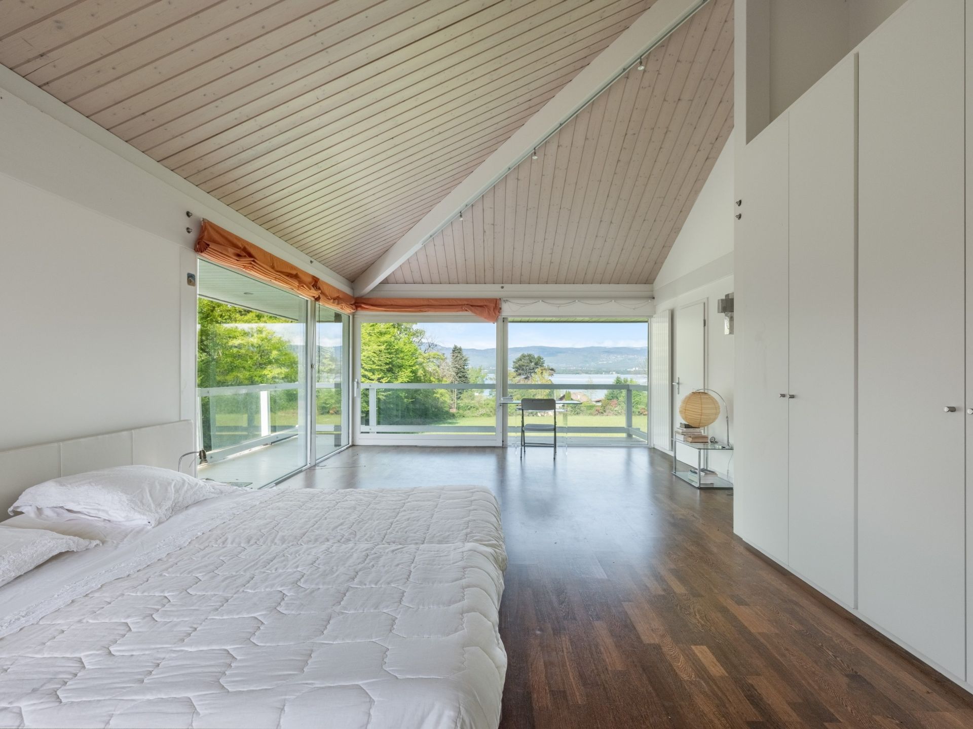 luxury house 6 Rooms for sale on YVOIRE (74140)