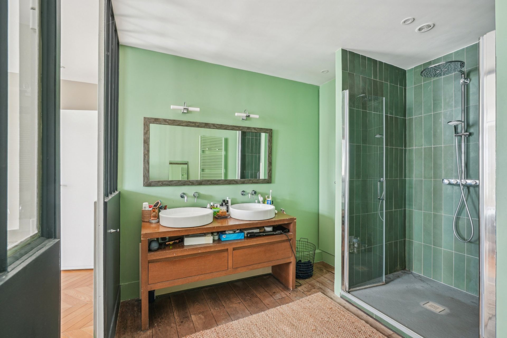 luxury house 8 Rooms for sale on COLOMBES (92700)