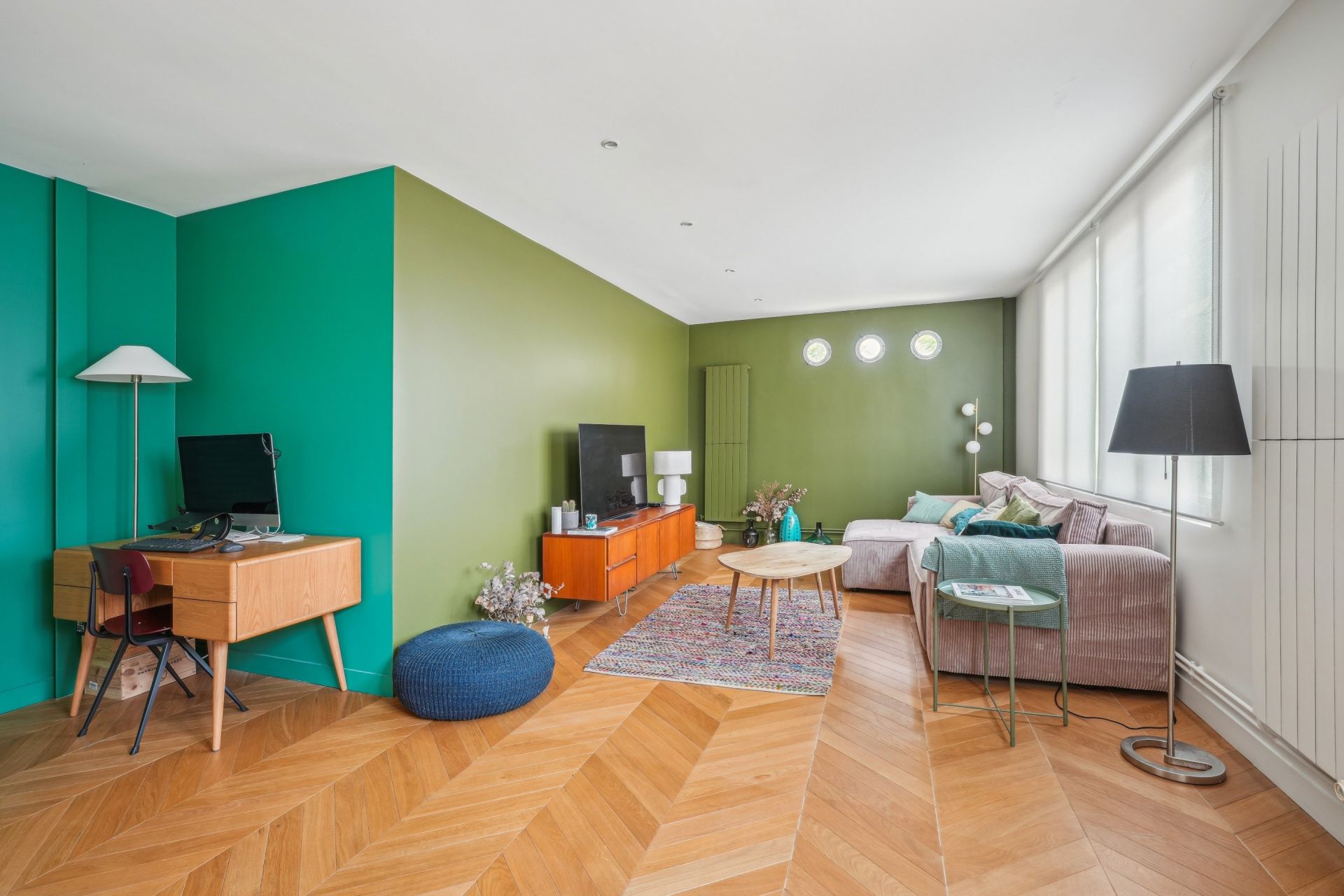 luxury house 8 Rooms for sale on COLOMBES (92700)