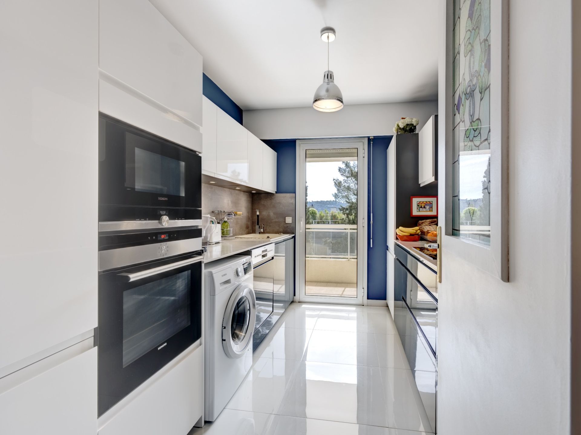 luxury apartment 3 Rooms for sale on LE CANNET (06110)