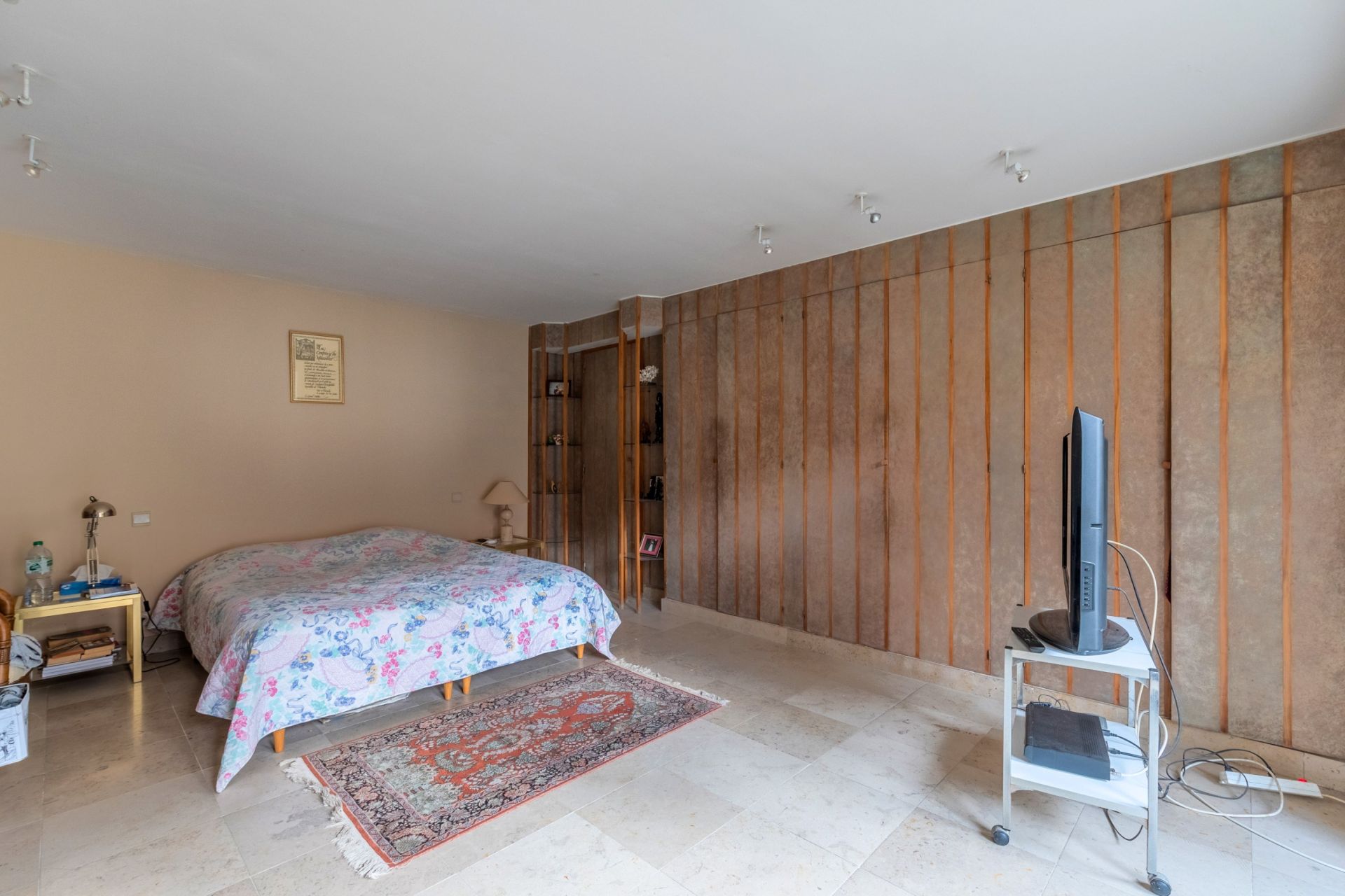 luxury house 17 Rooms for sale on BONDUES (59910)