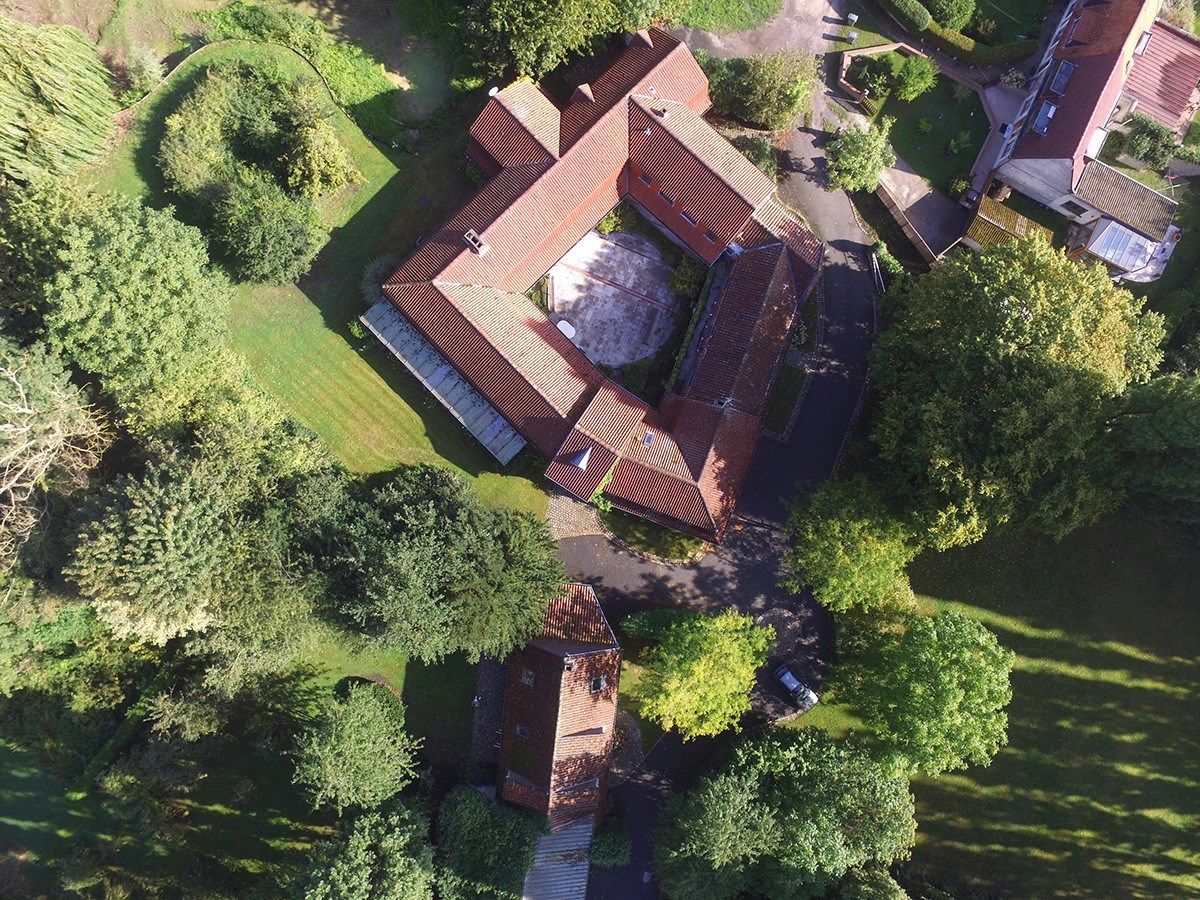 luxury house 17 Rooms for sale on BONDUES (59910)