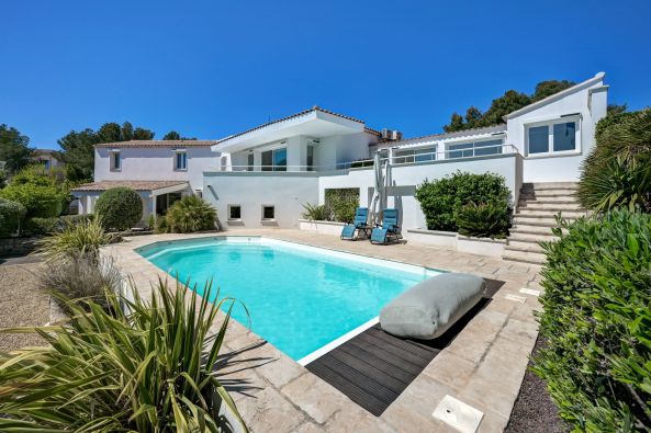 Sale Luxury house Ensuès-la-Redonne 8 Rooms 297 m²