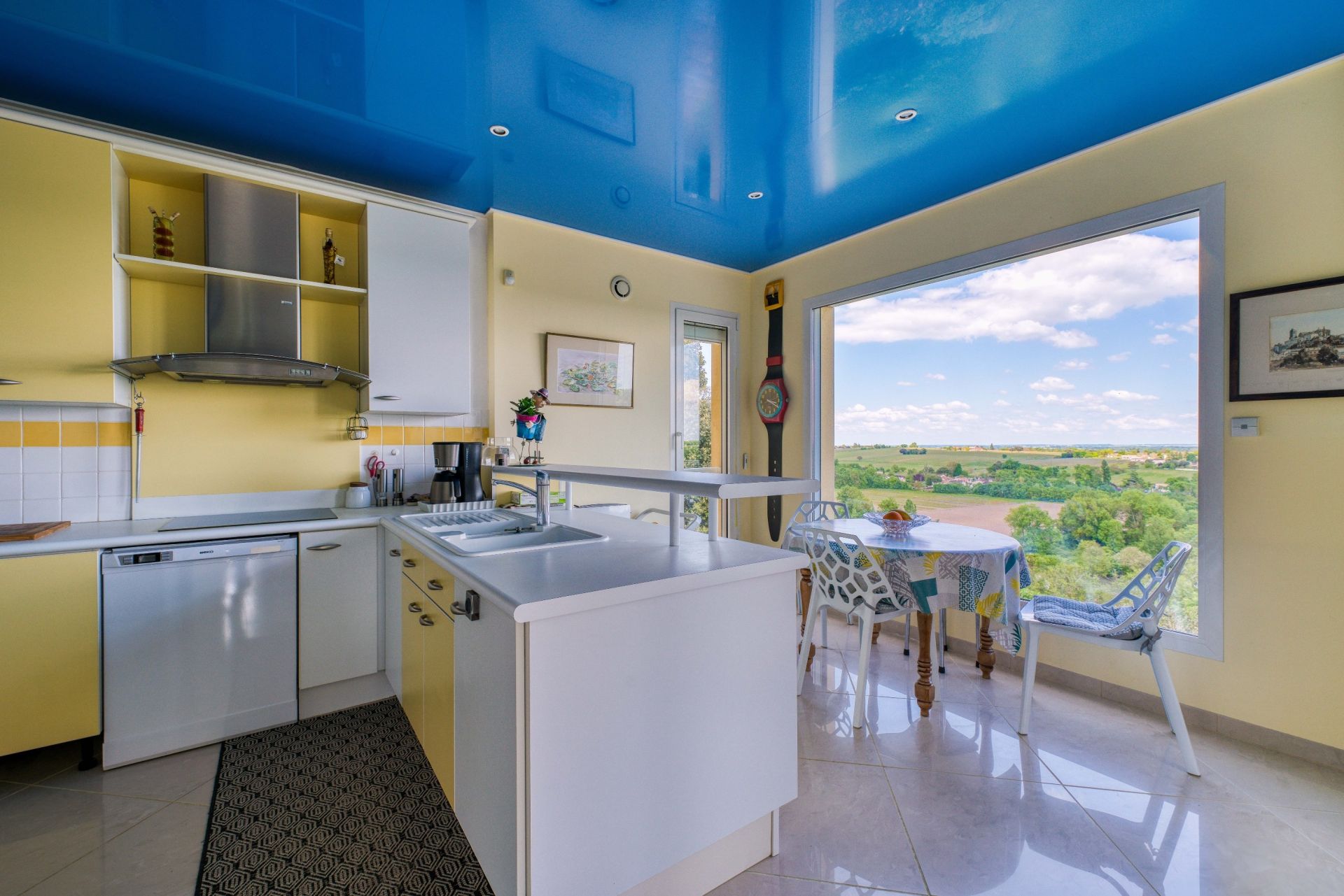 architect's house 7 Rooms for sale on COGNAC (16100)