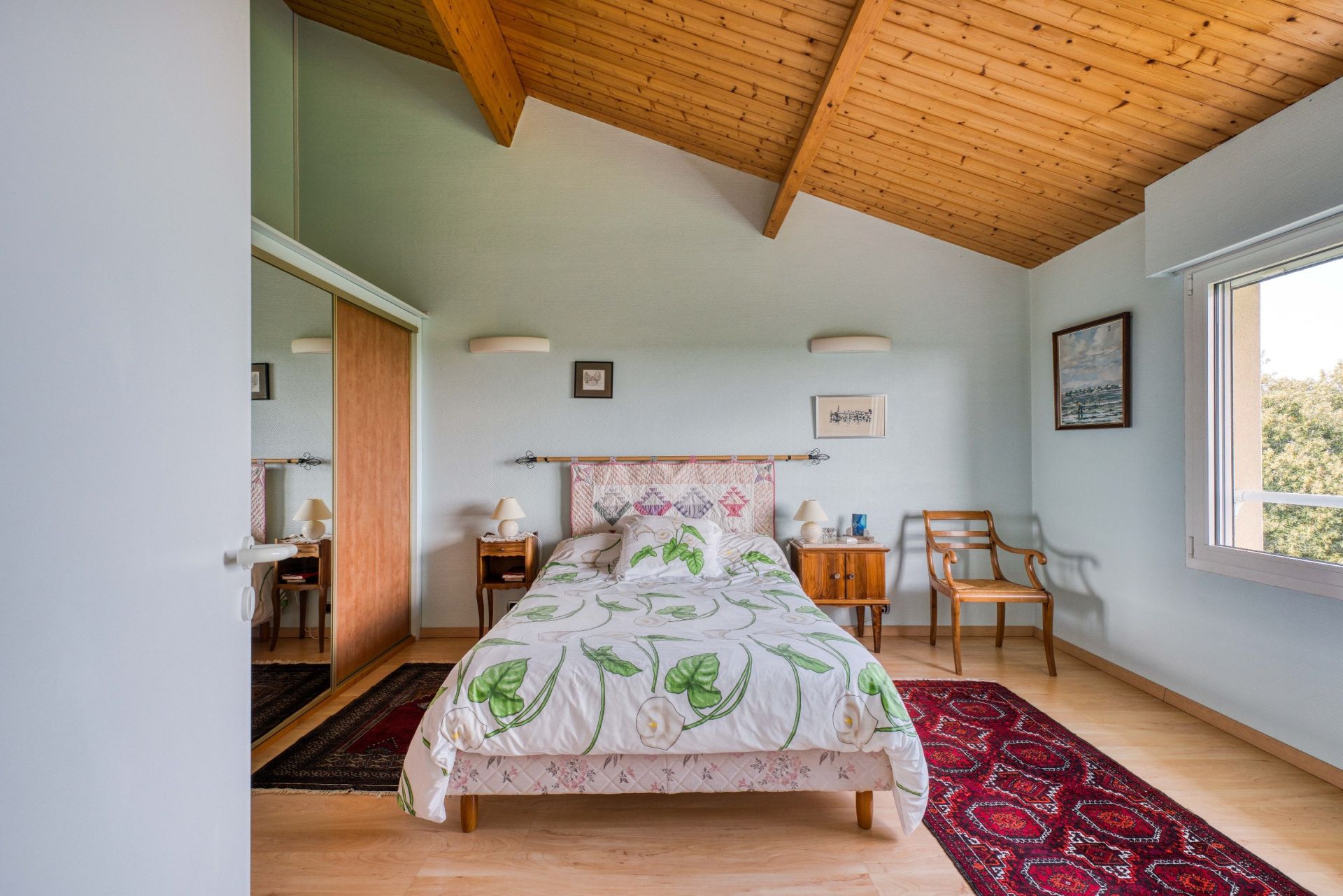 architect's house 7 Rooms for sale on COGNAC (16100)