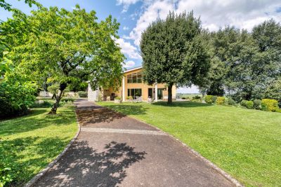 Sale Architect's house Cognac 7 Rooms 311 m²