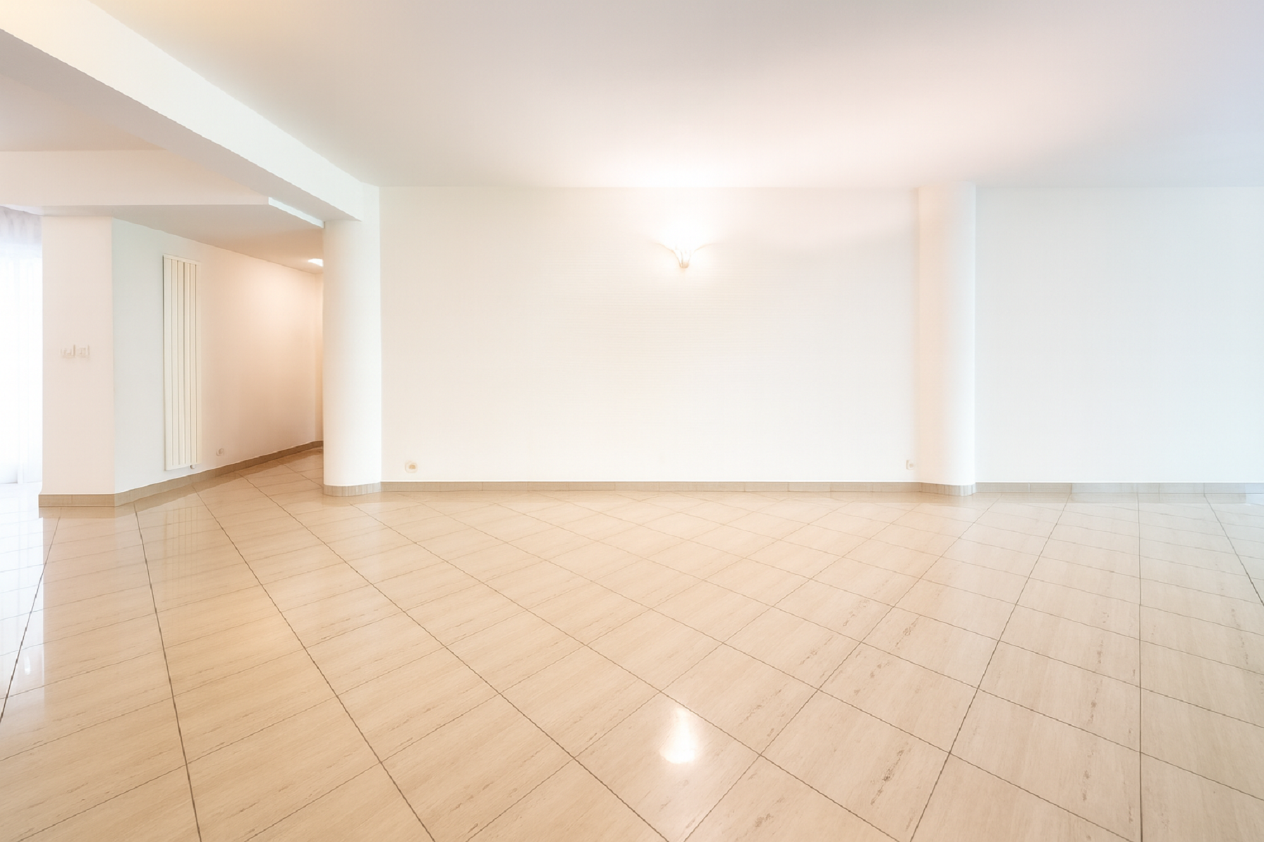 luxury apartment 4 Rooms for sale on PERPIGNAN (66000)
