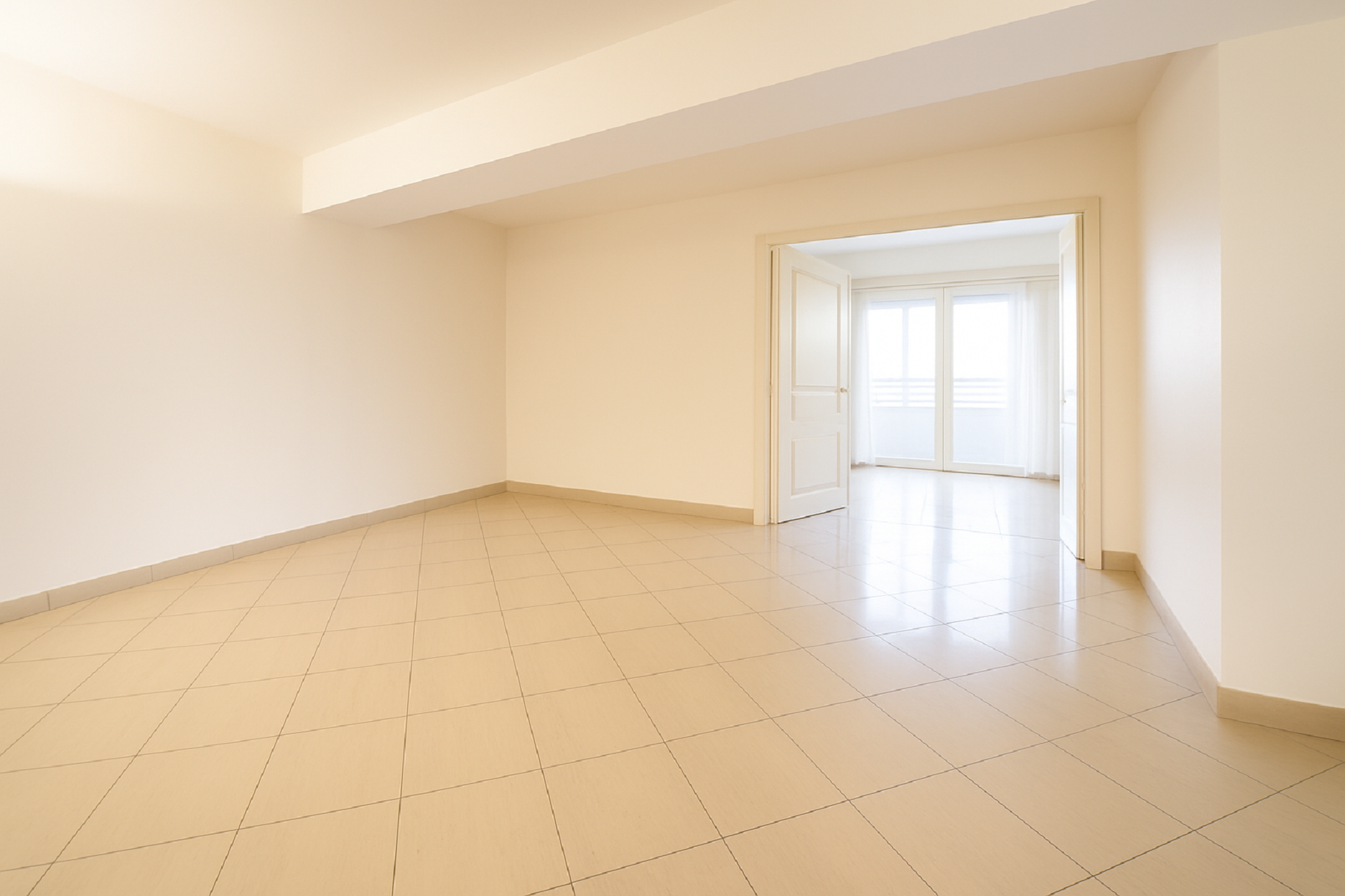 luxury apartment 4 Rooms for sale on PERPIGNAN (66000)
