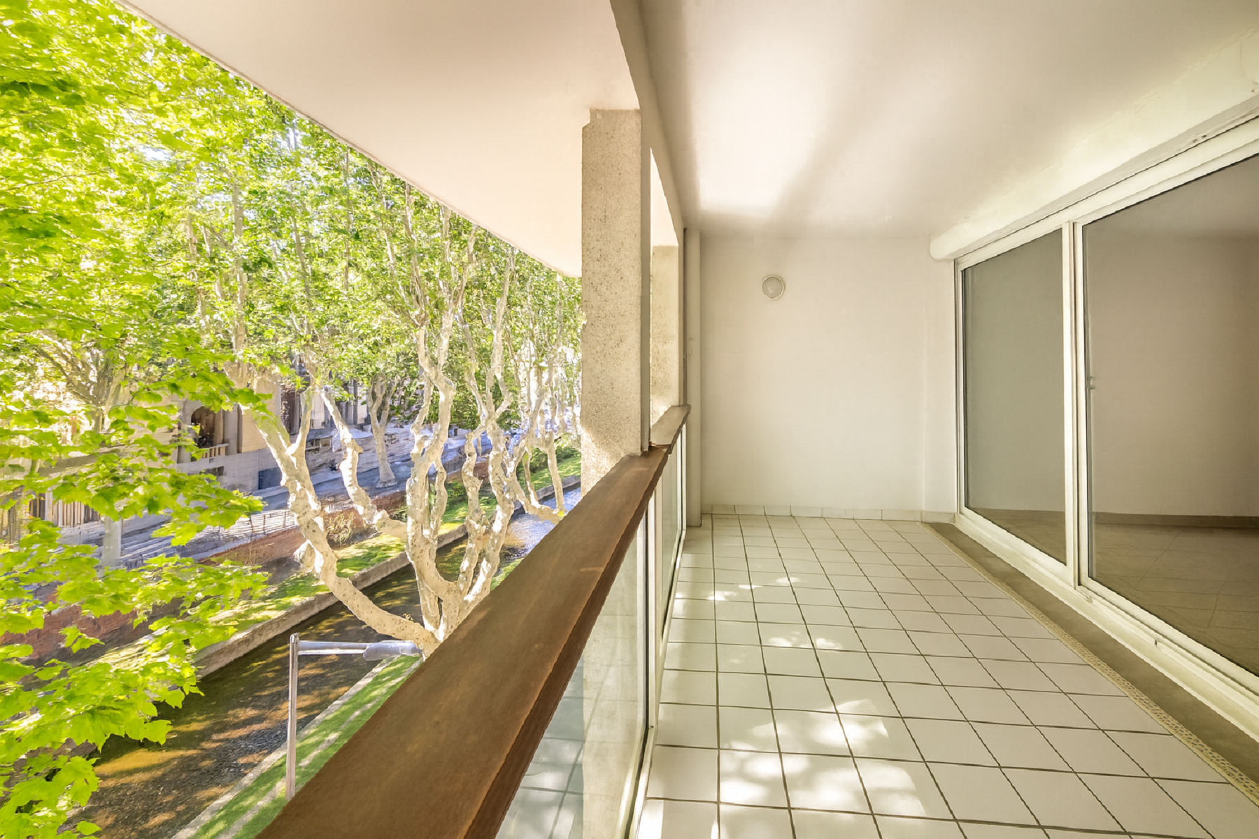 luxury apartment 4 Rooms for sale on PERPIGNAN (66000)